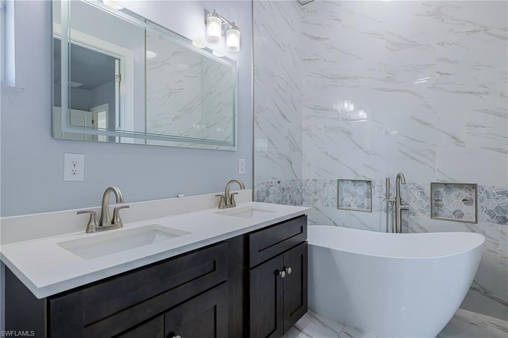 9022 Bamboo Cir , Labelle, FL 33935 Photo