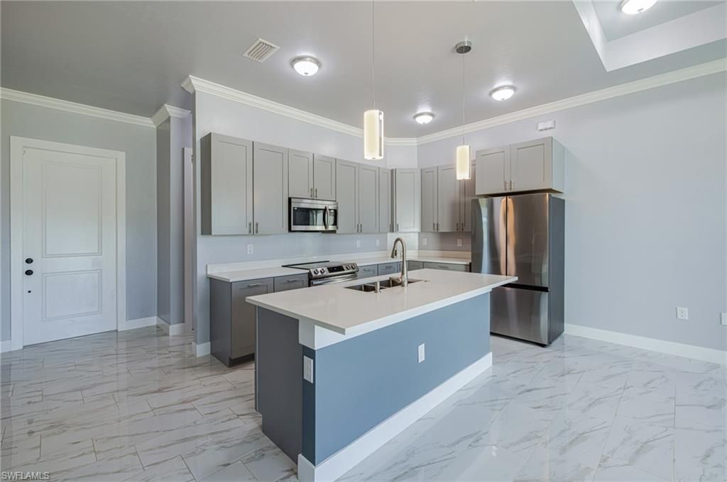 9022 Bamboo Cir , Labelle, FL 33935 Photo