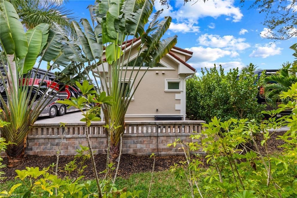 4706 Southern Breeze Dr, Naples, FL 34114 Photo