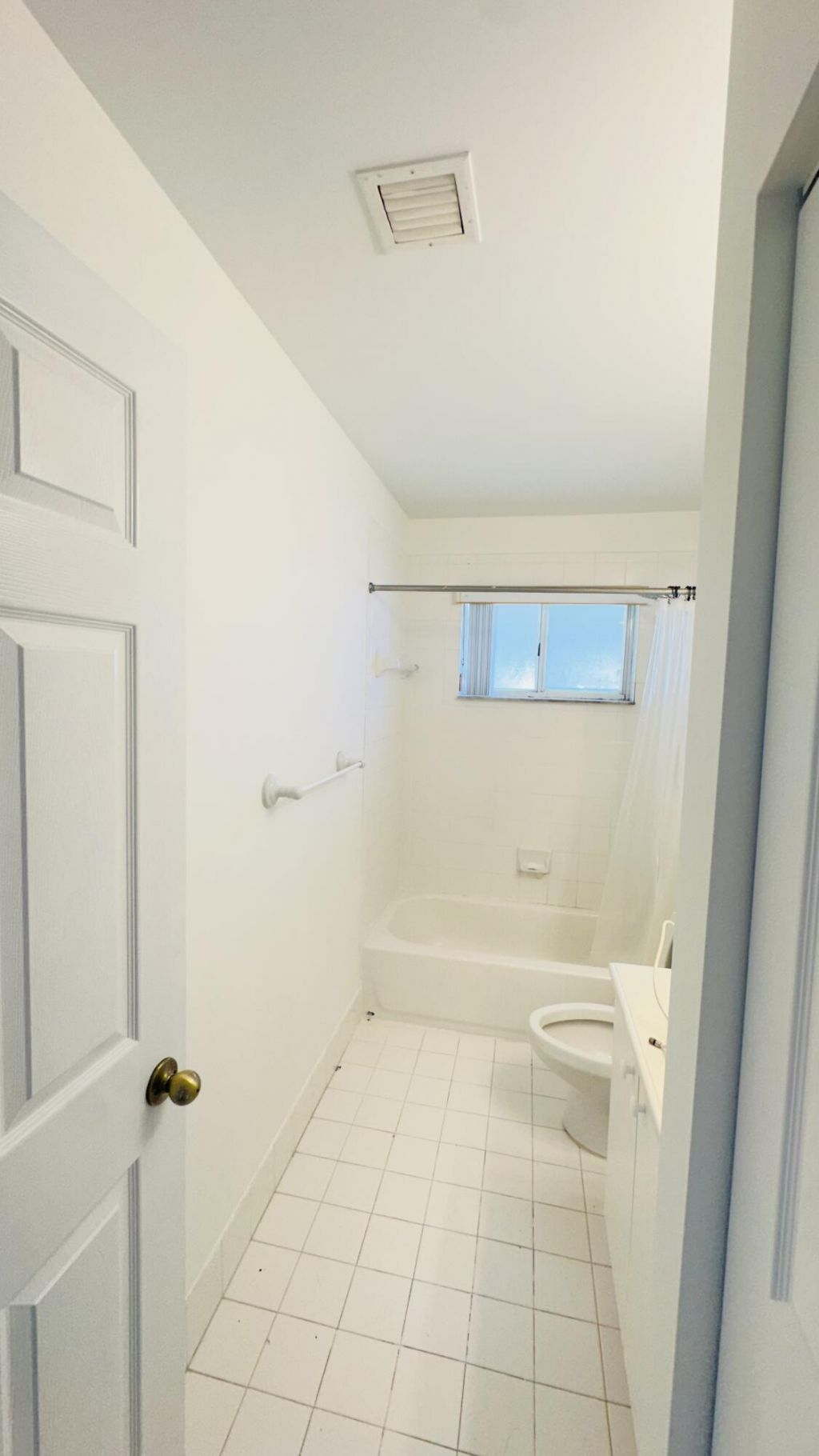 7634 NW 99th Way Nw, Tamarac, FL 33321 Photo
