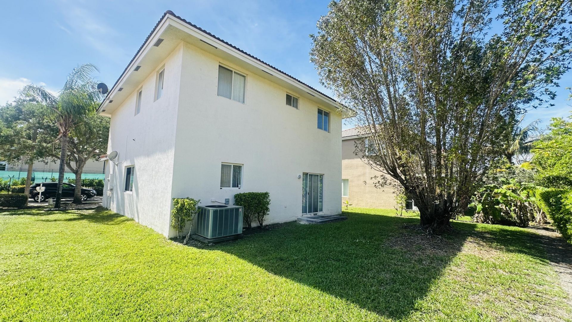 7634 NW 99th Way Nw, Tamarac, FL 33321 Photo