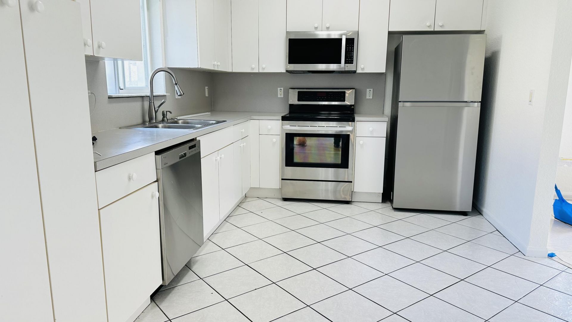 7634 NW 99th Way Nw, Tamarac, FL 33321 Photo