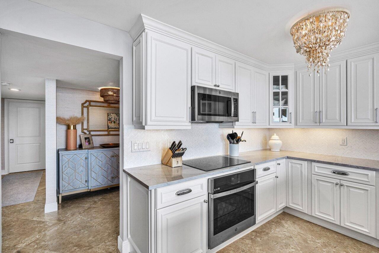 108 Lakeshore Drive, Unit 38-ph, North Palm Beach, FL 33408 Photo