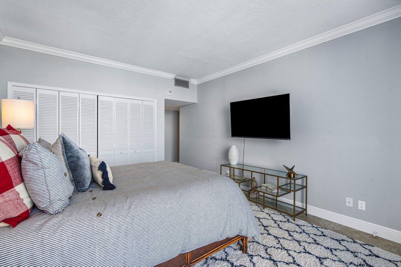 108 Lakeshore Drive, Unit 38-ph, North Palm Beach, FL 33408 Photo
