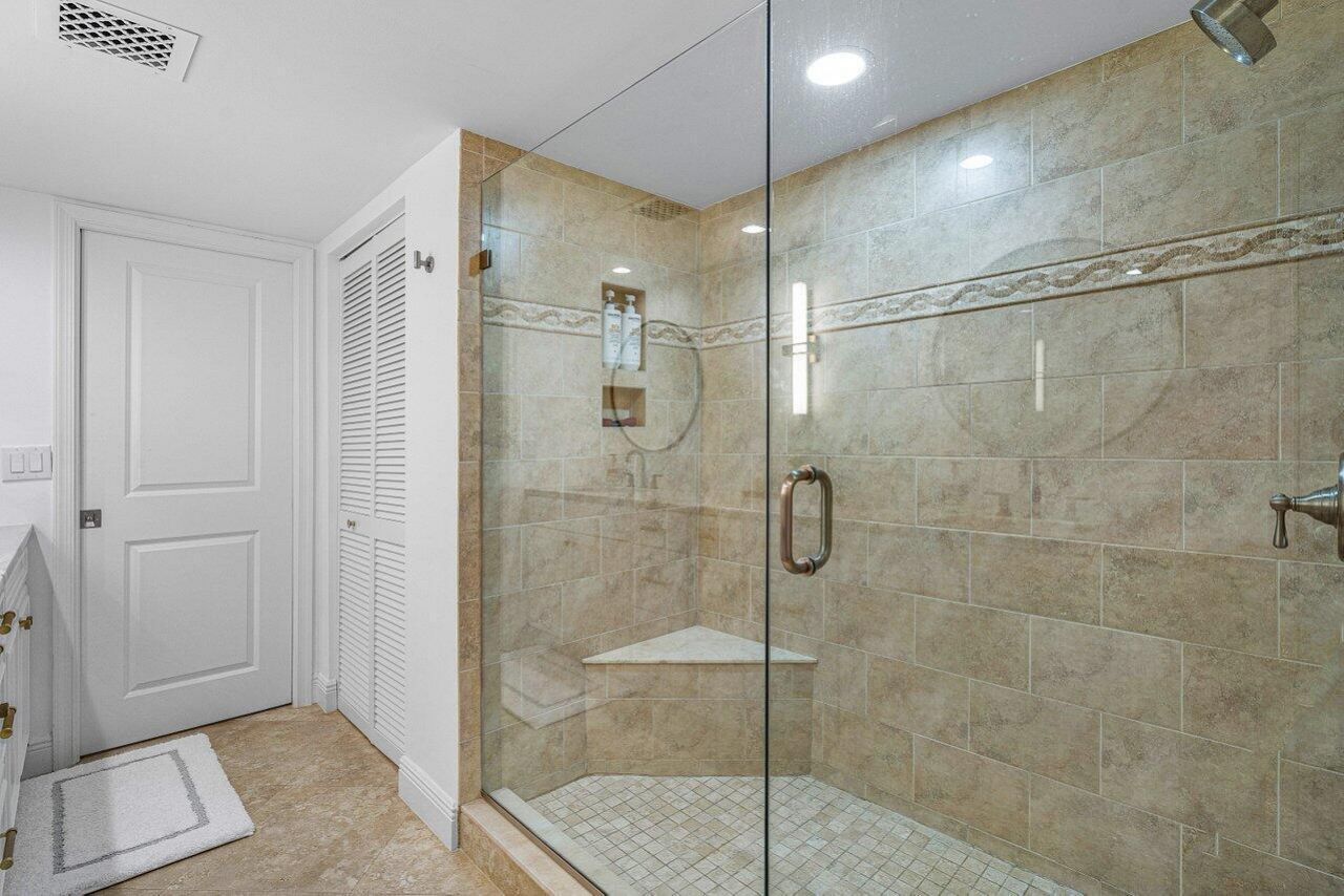 108 Lakeshore Drive, Unit 38-ph, North Palm Beach, FL 33408 Photo