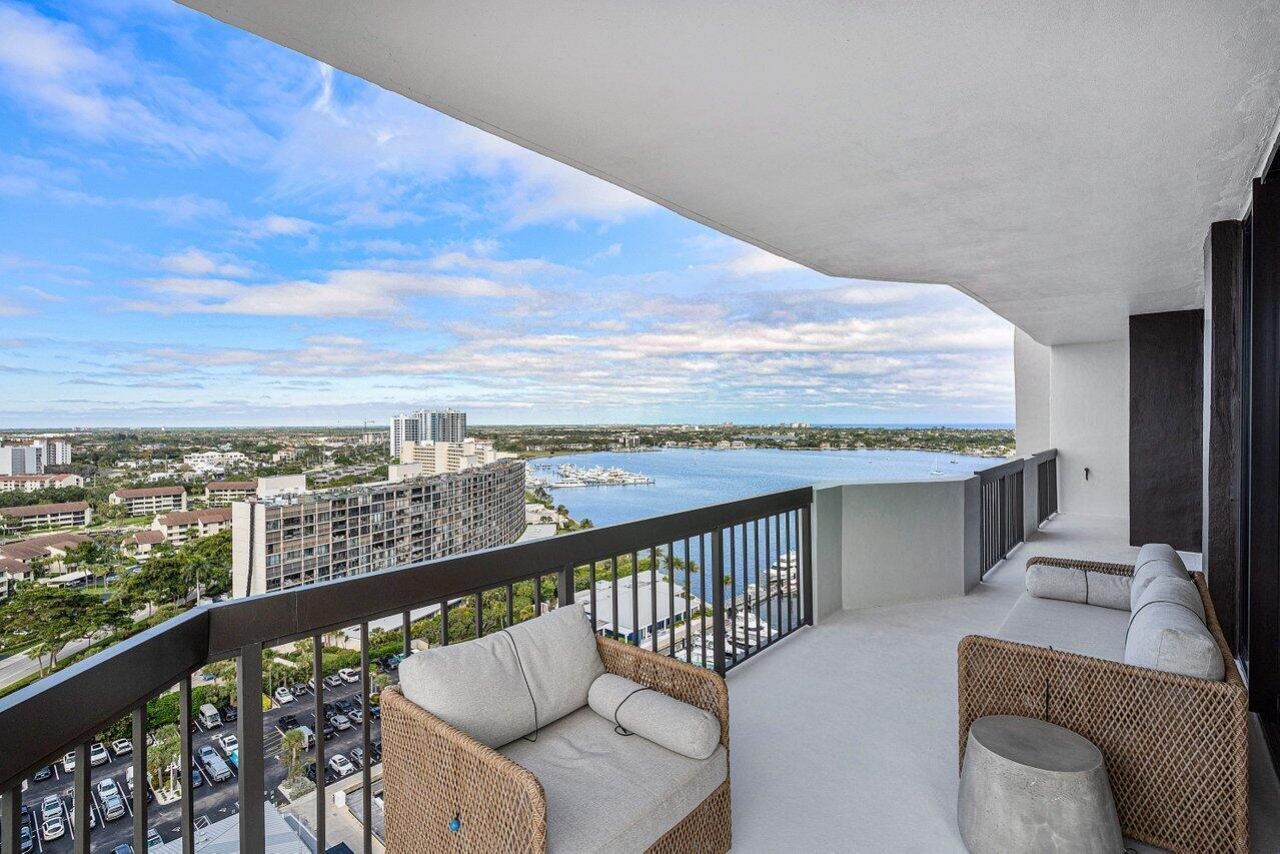 108 Lakeshore Drive, Unit 38-ph, North Palm Beach, FL 33408 Photo