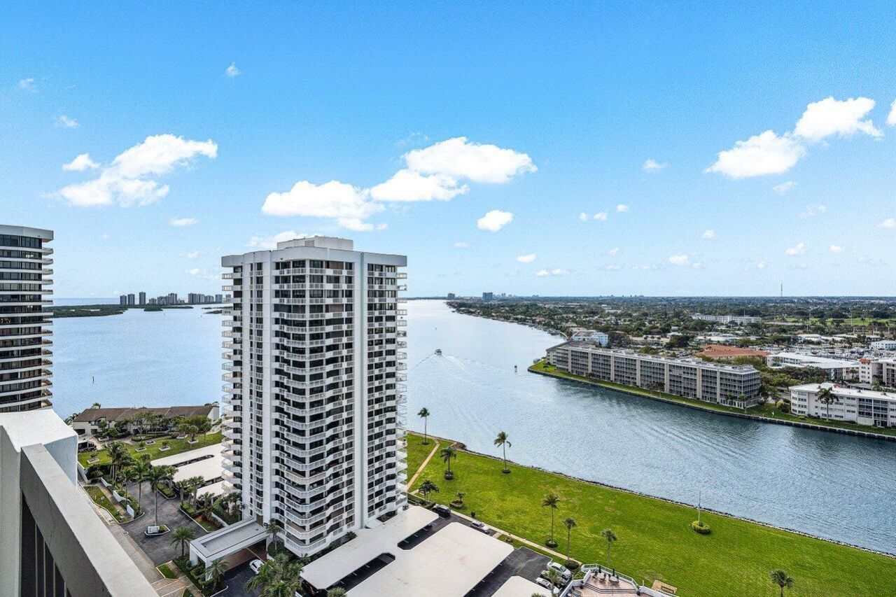 108 Lakeshore Drive, Unit 38-ph, North Palm Beach, FL 33408 Photo
