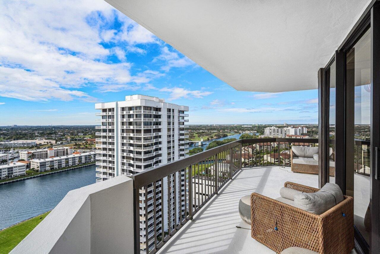 108 Lakeshore Drive, Unit 38-ph, North Palm Beach, FL 33408 Photo