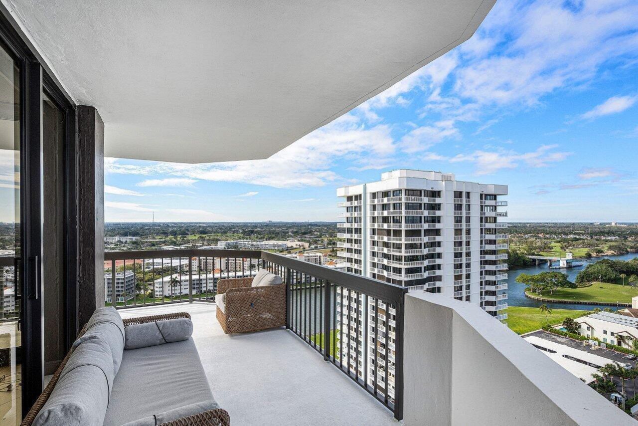 108 Lakeshore Drive, Unit 38-ph, North Palm Beach, FL 33408 Photo