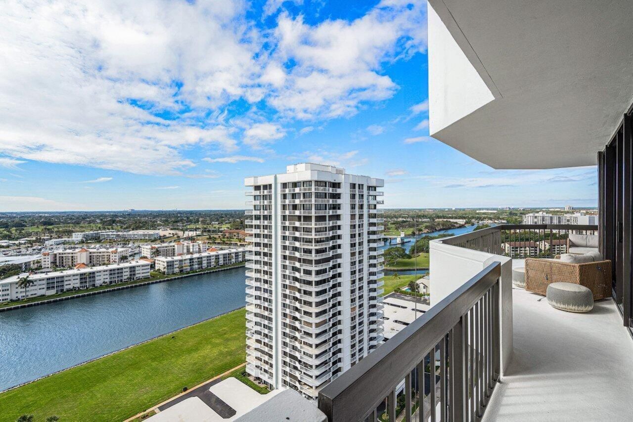 108 Lakeshore Drive, Unit 38-ph, North Palm Beach, FL 33408 Photo