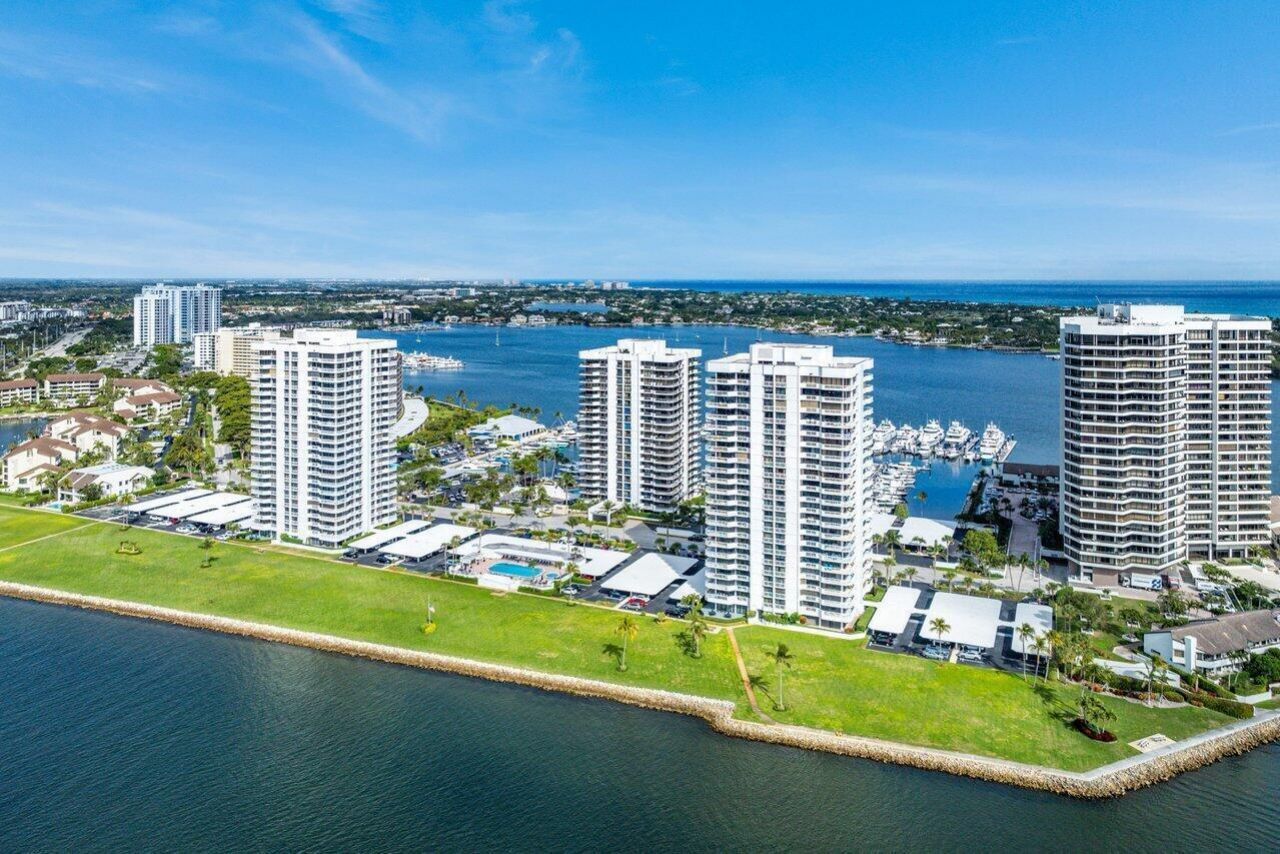 108 Lakeshore Drive, Unit 38-ph, North Palm Beach, FL 33408 Photo
