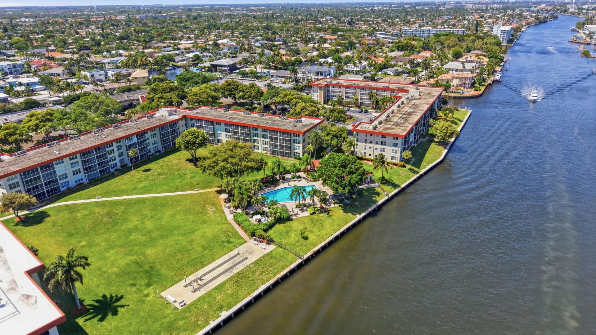 3180 NE 48th Court, Unit 215, Lighthouse Point, FL 33064 Photo