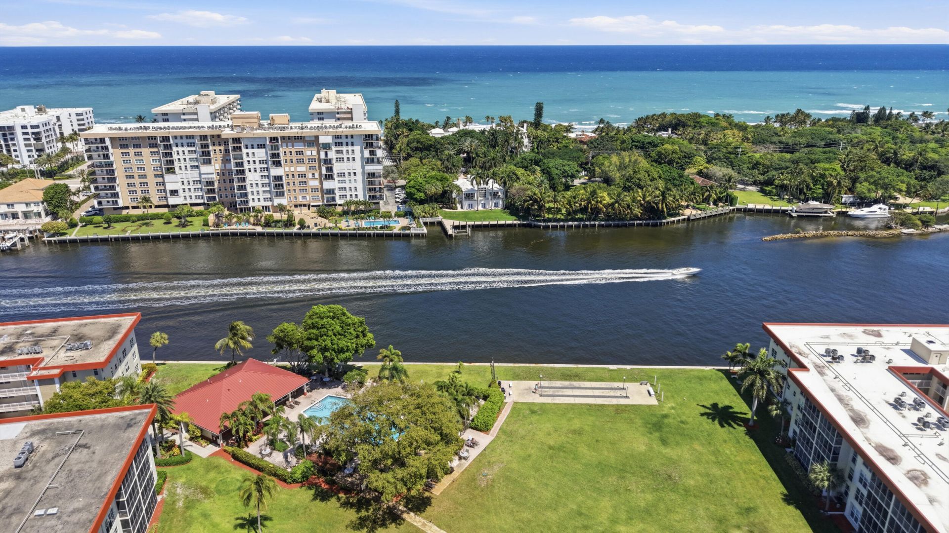 3180 NE 48th Court, Unit 215, Lighthouse Point, FL 33064 Photo