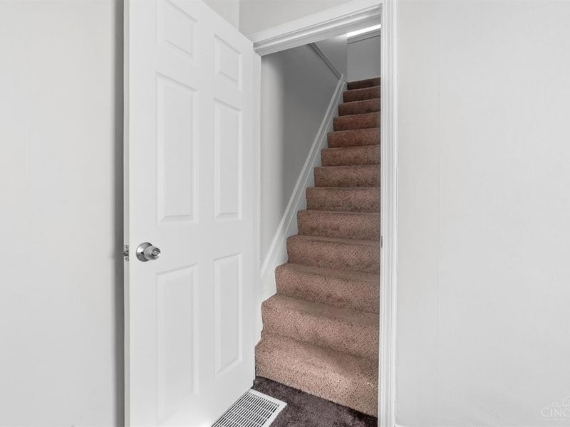 3962 Standish Avenue, Cincinnati, OH 45213 Photo 17