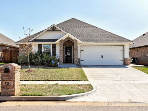3200 Open Prairie Trail, Yukon, OK 73099