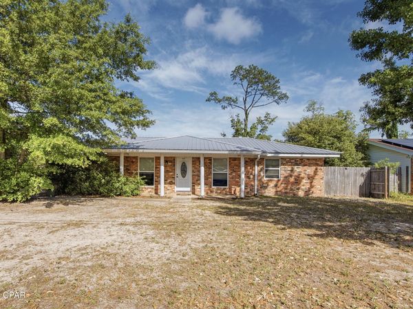 1247 Amherst Road , Panama City, FL 32405