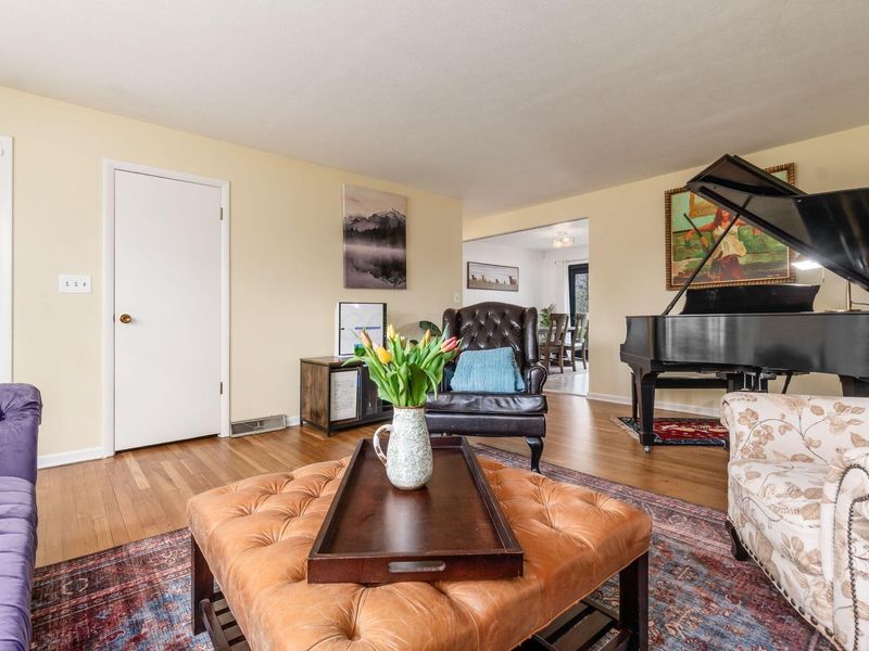 1290 S Sunbury Road, Westerville, OH 43081 Photo 12