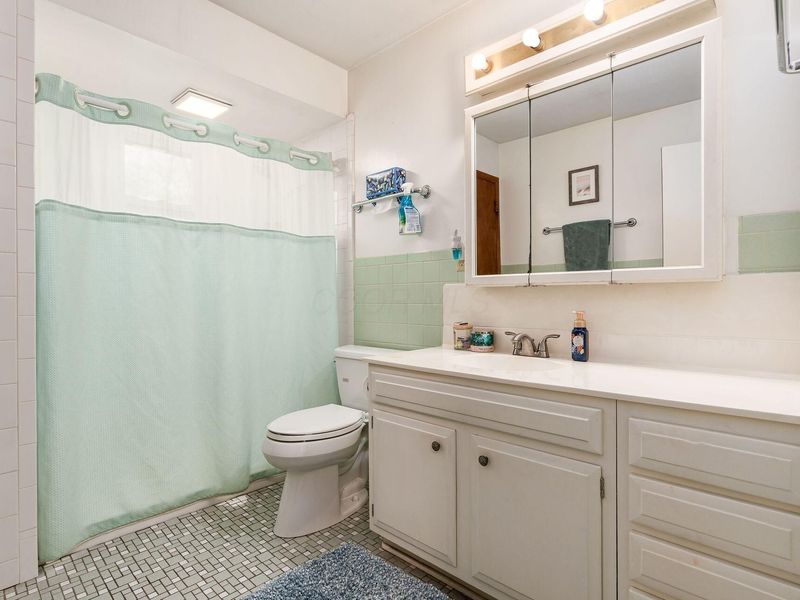 1290 S Sunbury Road, Westerville, OH 43081 Photo 18