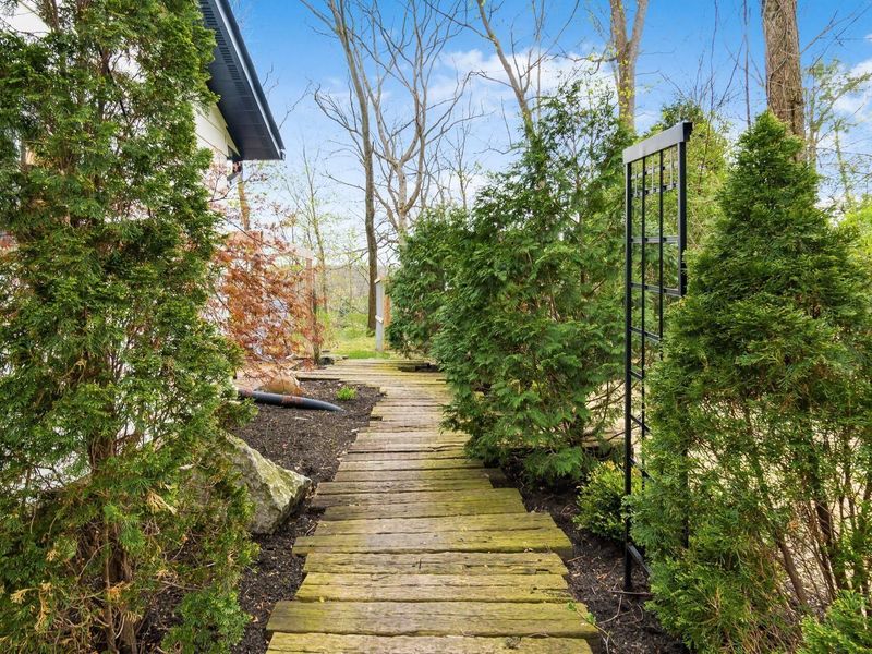 1290 S Sunbury Road, Westerville, OH 43081 Photo 34