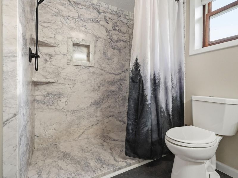 1727 1/2 St Rt 60, Ashland, OH 44805 Photo 18