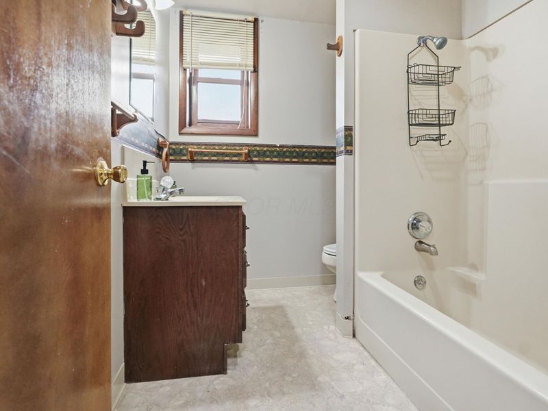 1727 1/2 St Rt 60, Ashland, OH 44805 Photo 21