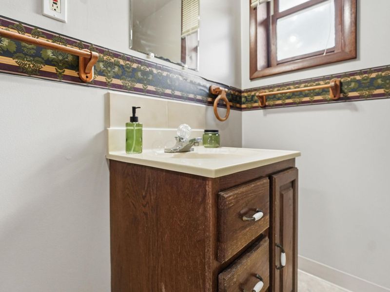 1727 1/2 St Rt 60, Ashland, OH 44805 Photo 22