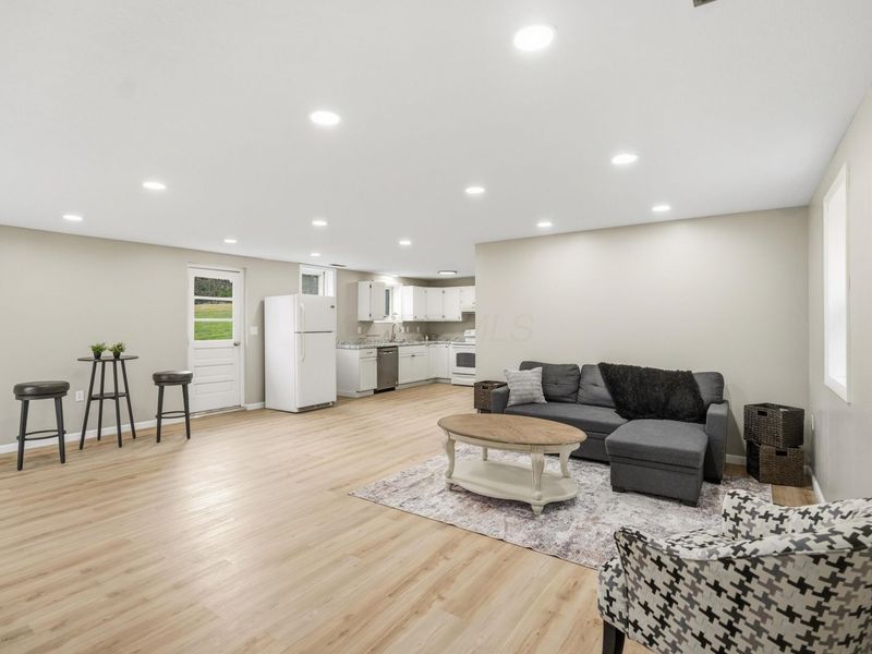 1727 1/2 St Rt 60, Ashland, OH 44805 Photo 7