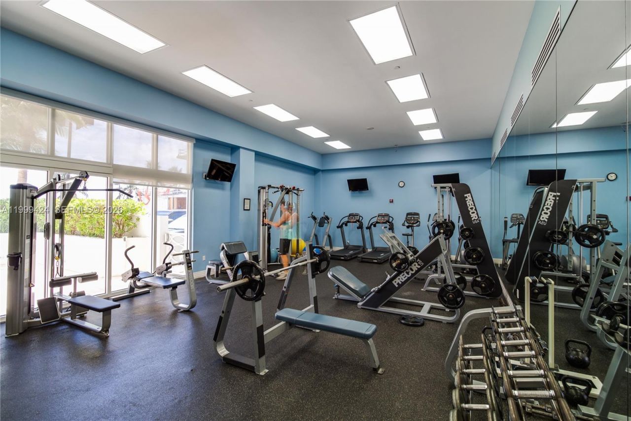 6917 Collins Ave, Unit 1002, Miami Beach, FL 33141 Photo