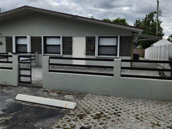 210 NW 57th St , Unit 210, Oakland Park, FL 33309