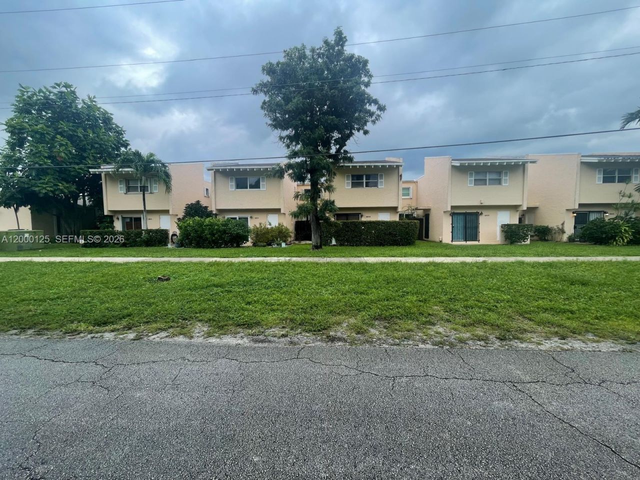 8741 NE 4th Ave Rd, Unit 8741, Miami Shores, FL 33138 Photo