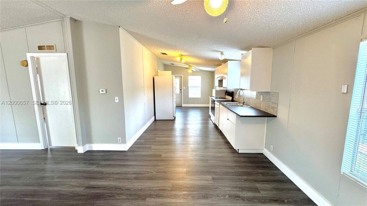 220 NE 12th Ave, Unit 114, Homestead, FL 33030 Photo