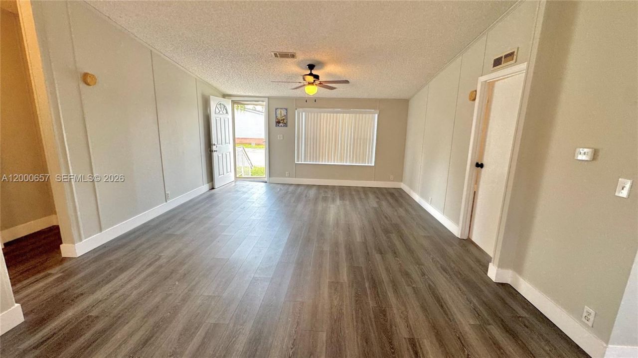 220 NE 12th Ave, Unit 114, Homestead, FL 33030 Photo