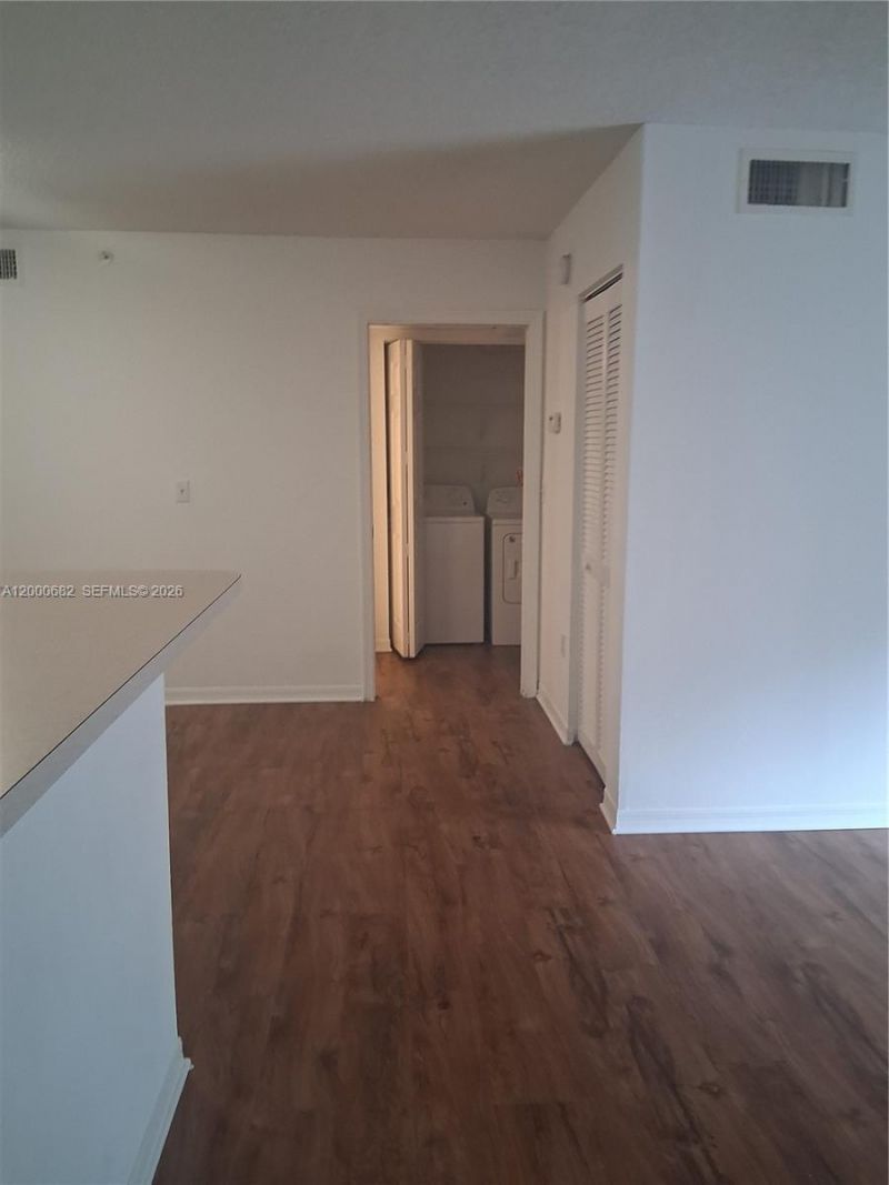 620 SW 111th Ave, Unit 203, Pembroke Pines, FL 33025 Photo