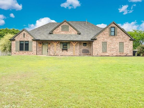 3052 Keri Lane , Midlothian, TX 76065