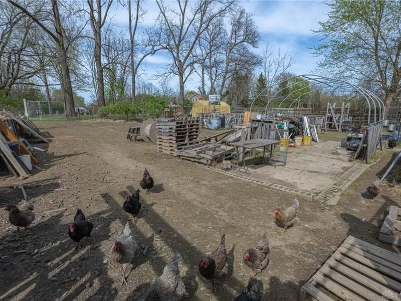 5654 W National Road, Bethel Township, OH 45504 Photo 20