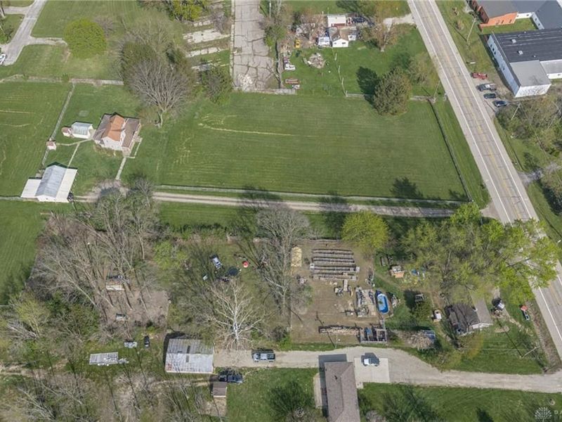 5654 W National Road, Bethel Township, OH 45504 Photo 33