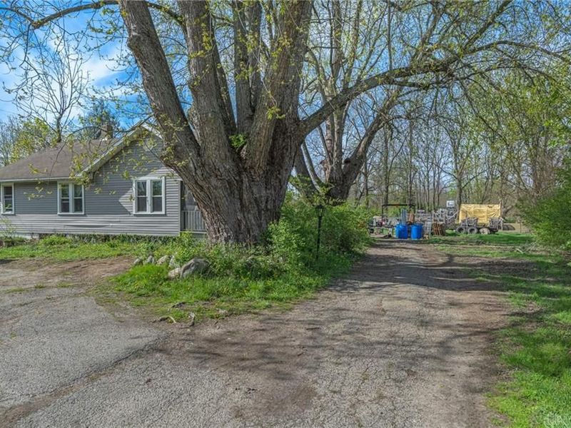 5654 W National Road, Bethel Township, OH 45504 Photo 38