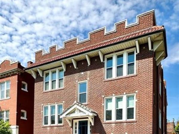 4917 Murdoch Avenue , St Louis, MO 63109