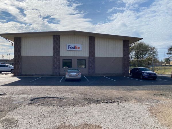 1155 S Gloster St., Tupelo, MS 38801