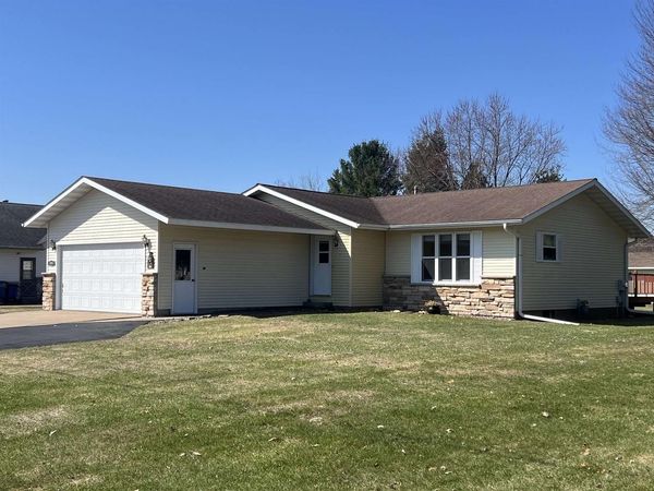226050 BLUEGILL AVENUE, Wausau, WI 54401