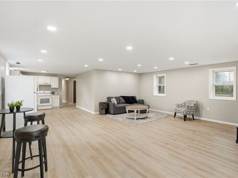 1727 1/2 State Route 60, Ashland, OH 44805 Photo 3