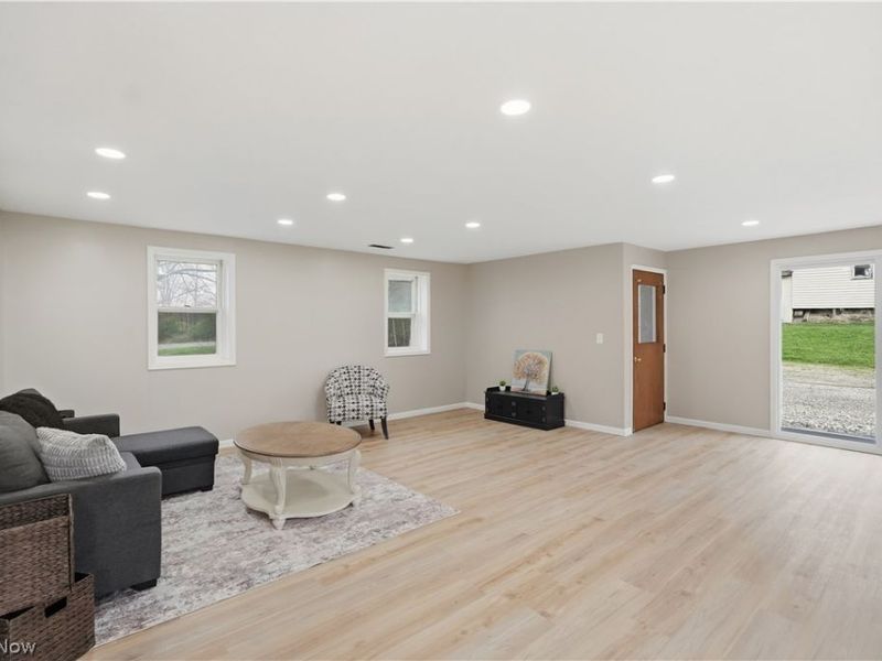 1727 1/2 State Route 60, Ashland, OH 44805 Photo 5