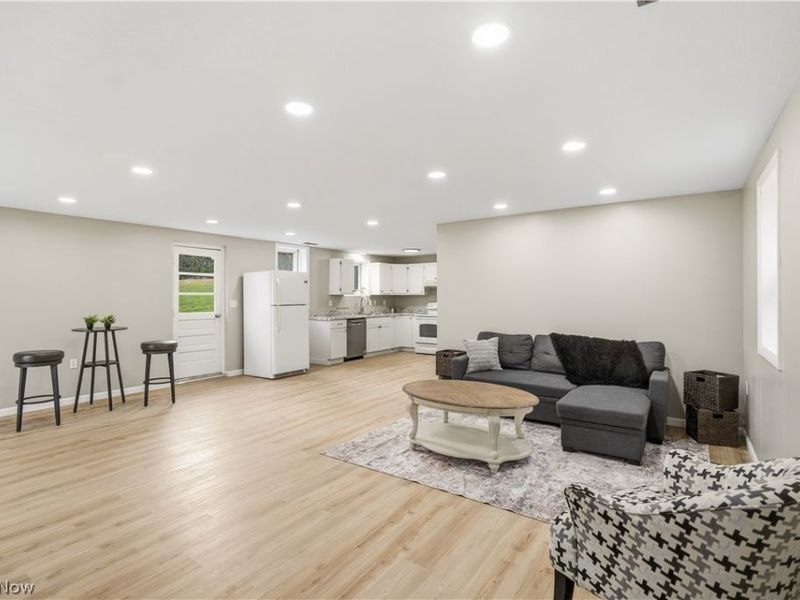 1727 1/2 State Route 60, Ashland, OH 44805 Photo 7