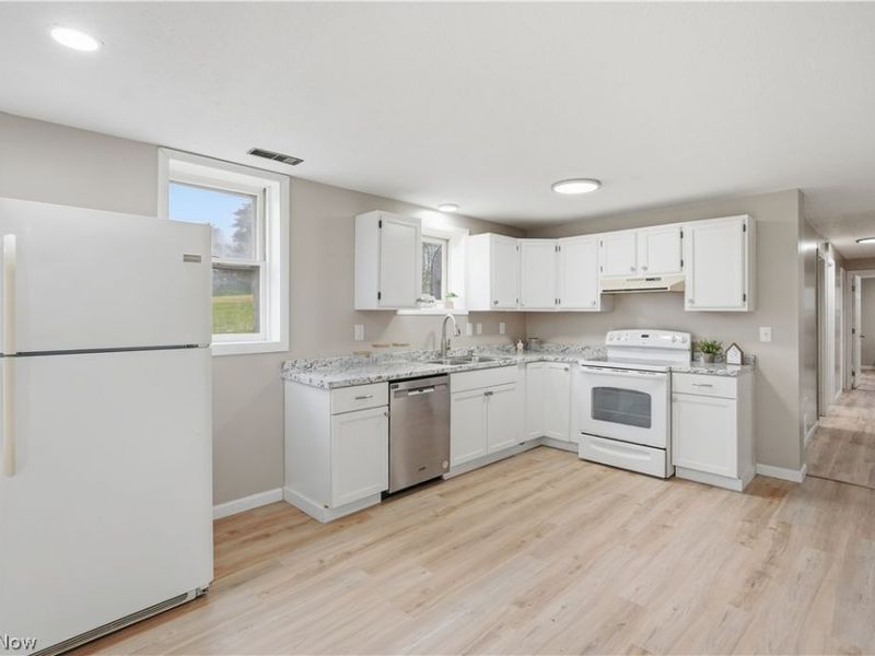 1727 1/2 State Route 60, Ashland, OH 44805 Photo 8