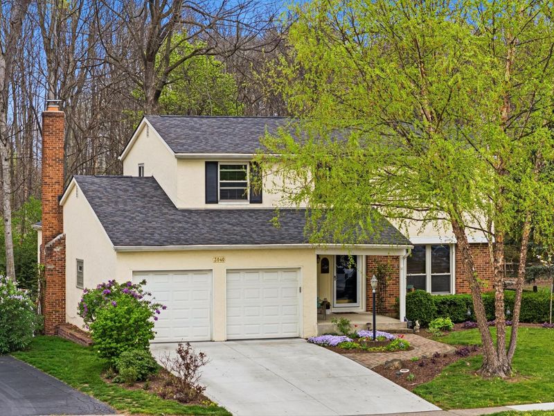 3040 Woodloop Lane , Columbus, OH 43204 Photo 1