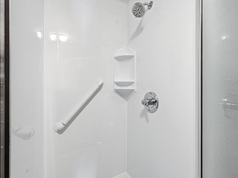 3040 Woodloop Lane , Columbus, OH 43204 Photo 27