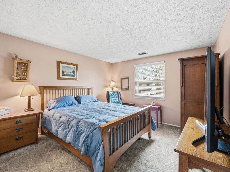 3040 Woodloop Lane , Columbus, OH 43204 Photo 29