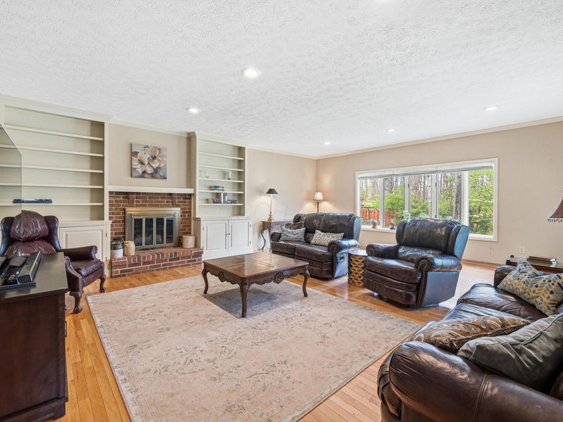 3040 Woodloop Lane , Columbus, OH 43204 Photo 8