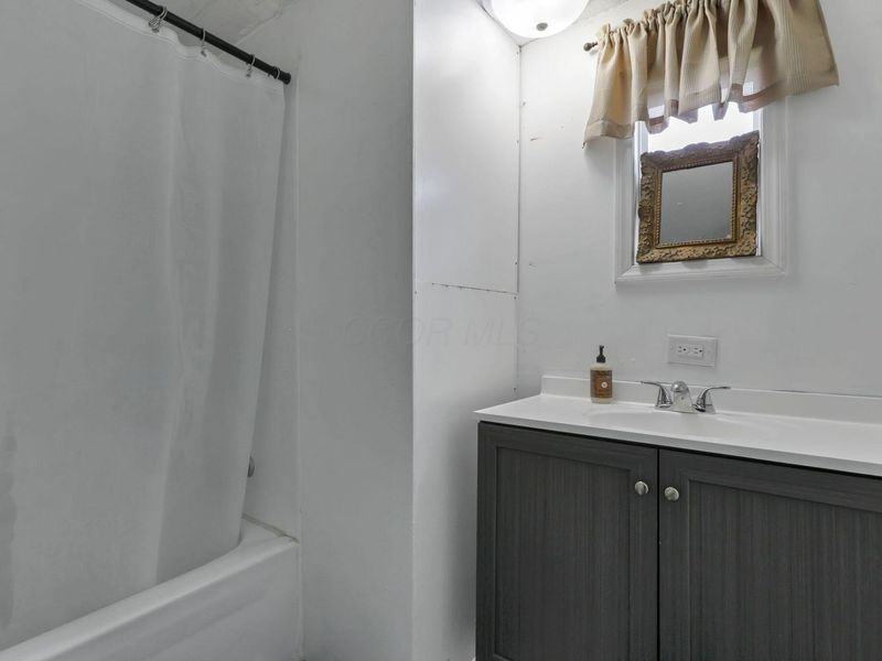 Logan, OH 43138 Photo 22