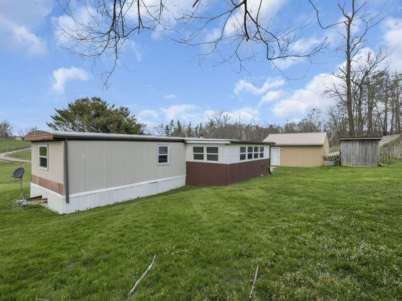 Logan, OH 43138 Photo 35